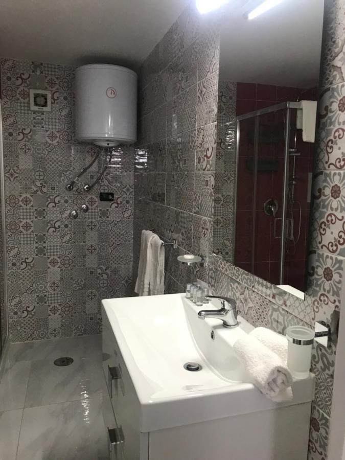 Апартаменти Casa Krizia 1 Неаполь Екстер'єр фото